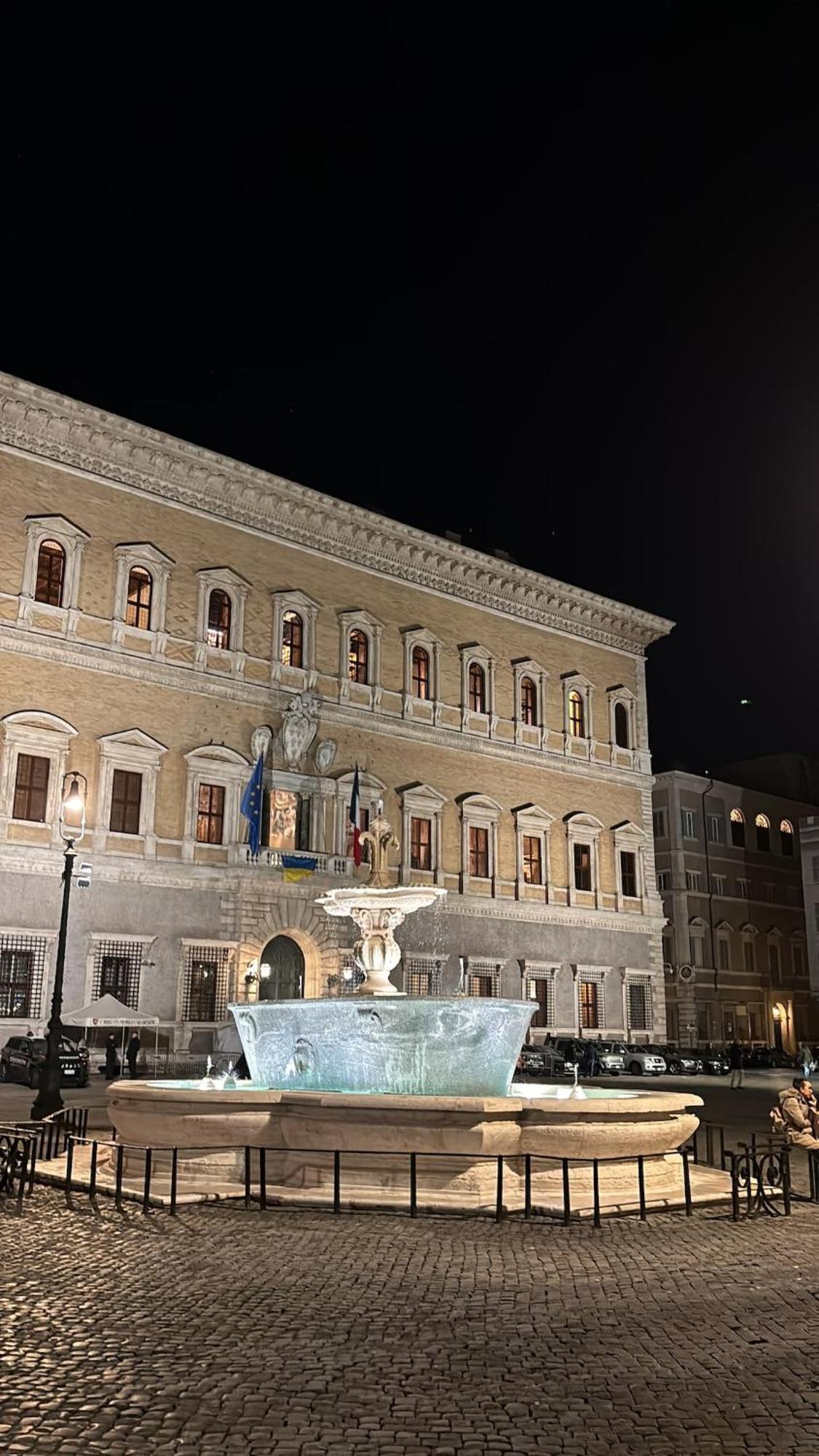 Elegant In Rome's Historic Center Appartamento